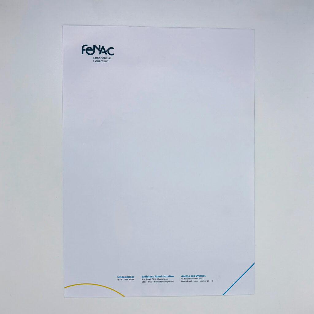 Folha timbrada personalizada com identidade visual corporativa